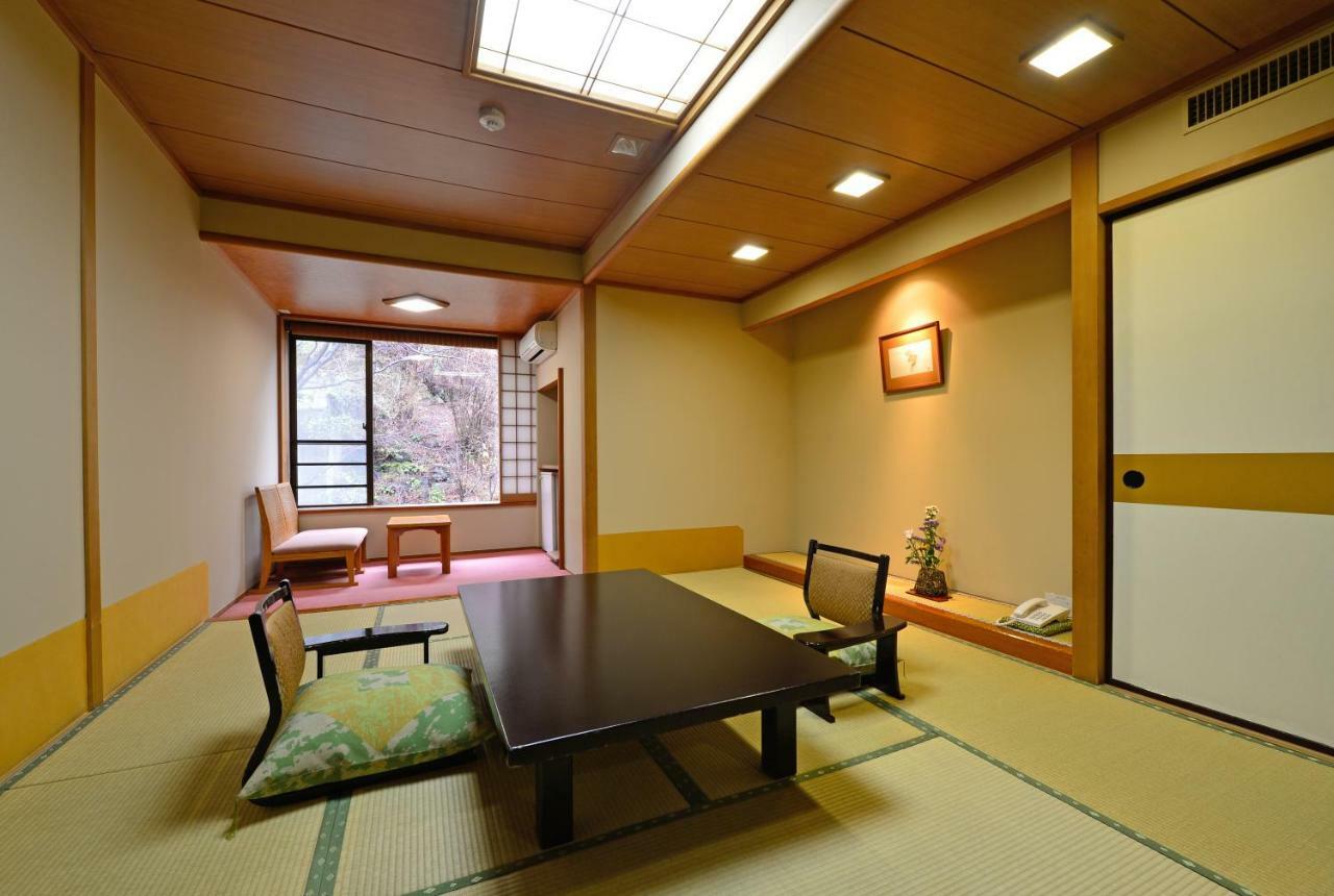 Osakaya Ryokan Kusatsu  Ngoại thất bức ảnh